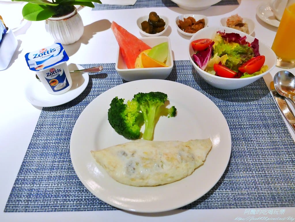 【台北美食】地中海牛排館,歐華酒店早餐單點吃到飽,必吃現煮海鮮粥。 - 第22張圖 20