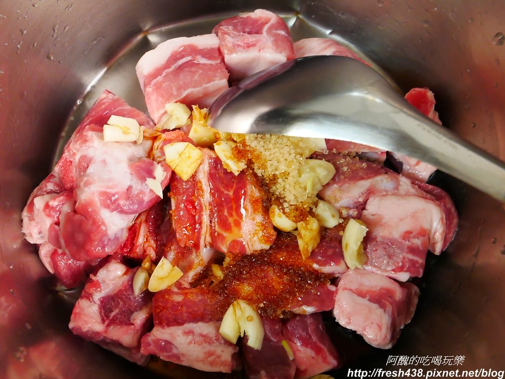 【氣炸鍋食譜】氣炸豬小排,不沾粉,熱量更低,12分鐘完美上桌。 - 第5張圖 P1940806