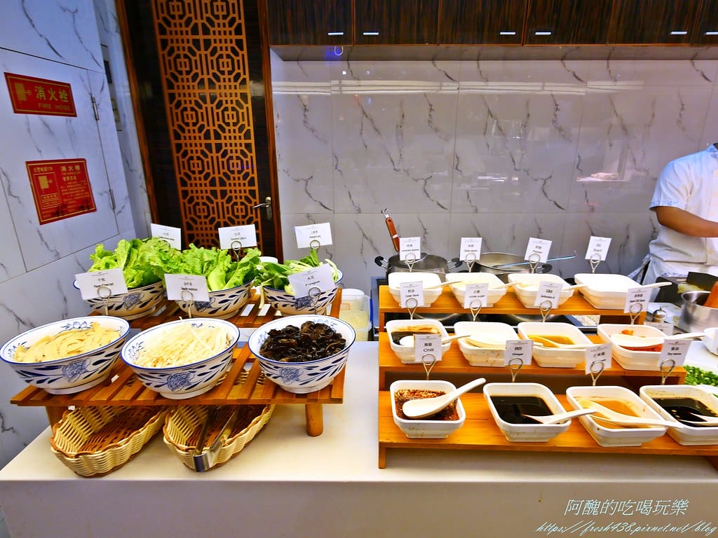 【河南住宿】中州國際飯店,姚砦聶莊站A2出口旁,交通超便利、鄰近商場,早餐豐盛又美味,必吃油條! - 第43張圖 P1008327