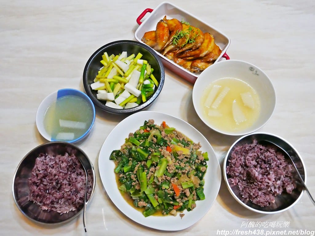 【氣炸鍋食譜】氣炸蠔油雞翅,2種食材,不沾粉,好吃到小孩搶破頭啊! - 第14張圖 P1940879