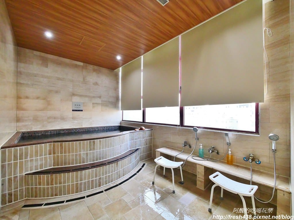 【高雄住宿】麗尊酒店,近高雄捷運及火車站,相鄰自來水公園及文化中心,房間寬敞、餐點一流。 - 第80張圖 42