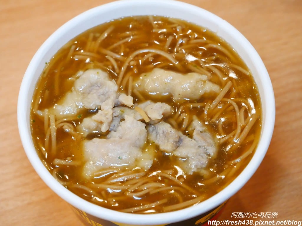 【高雄美食】丹丹漢堡(三多店),南部必吃速食店,最新菜單/停車資訊大公開。 - 第31張圖 P1940933