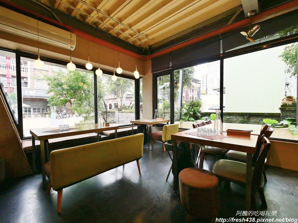 【宜蘭美食】綠海咖啡坊,中西式料理皆出眾,完美複合式餐飲,更是親子友善餐廳,生日免費慶生還送您蛋糕。 - 第19張圖 12