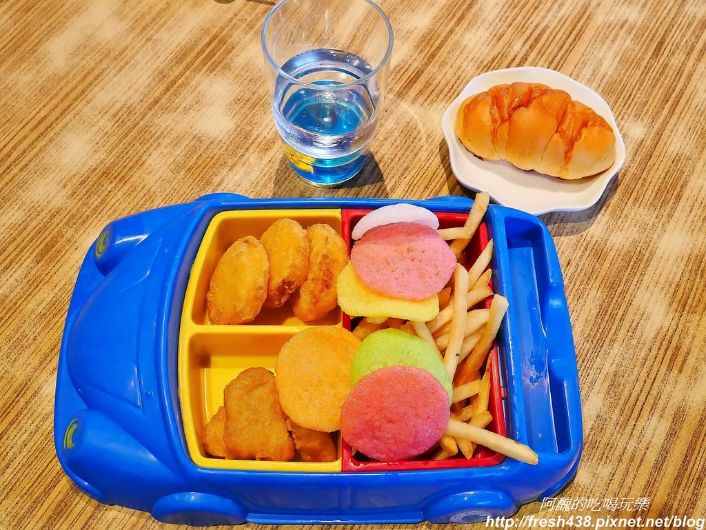【宜蘭美食】綠海咖啡坊,中西式料理皆出眾,完美複合式餐飲,更是親子友善餐廳,生日免費慶生還送您蛋糕。 - 第49張圖 27-6