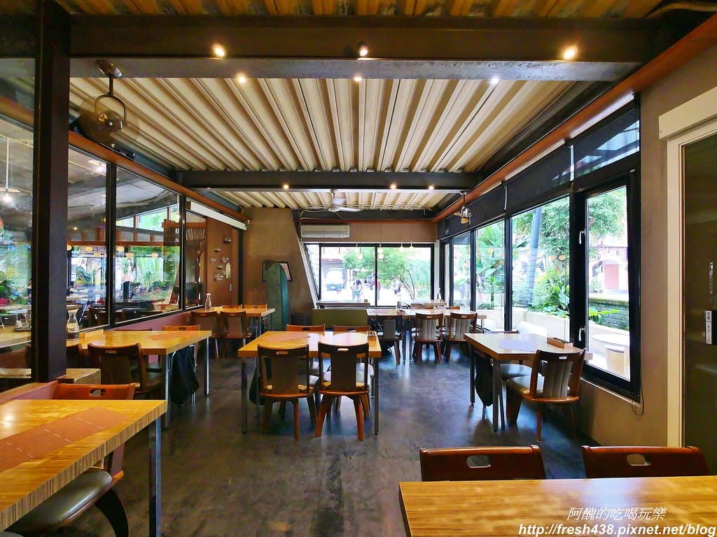 【宜蘭美食】綠海咖啡坊,中西式料理皆出眾,完美複合式餐飲,更是親子友善餐廳,生日免費慶生還送您蛋糕。 - 第18張圖 11