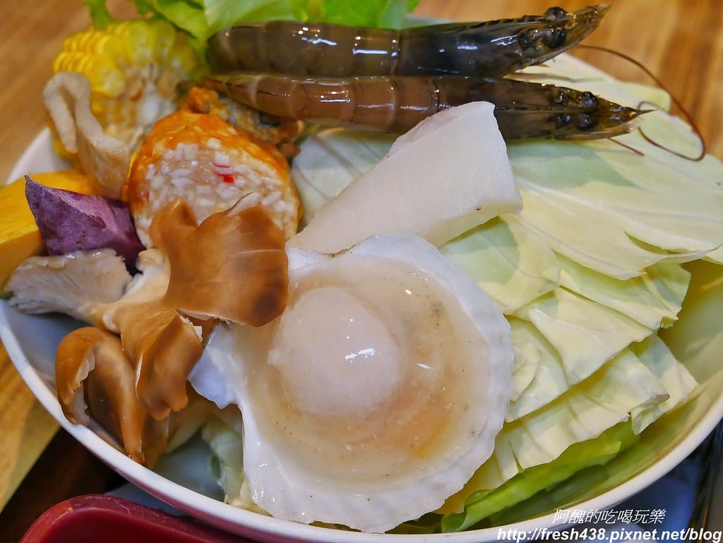 【宜蘭美食】綠海咖啡坊,中西式料理皆出眾,完美複合式餐飲,更是親子友善餐廳,生日免費慶生還送您蛋糕。 - 第63張圖 33