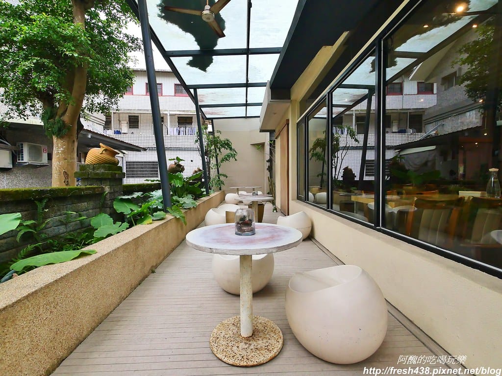 【宜蘭美食】綠海咖啡坊,中西式料理皆出眾,完美複合式餐飲,更是親子友善餐廳,生日免費慶生還送您蛋糕。 - 第20張圖 14