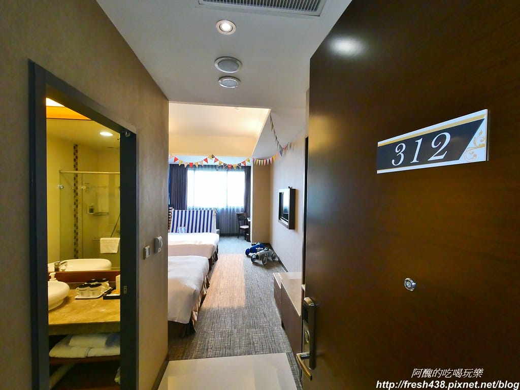 【嘉義親子飯店】冠閣大飯店,鄰近嘉義火車站,兒童遊戲區、親子房歡迎寶貝入住,另有專屬寵物房型哦! - 第42張圖 10