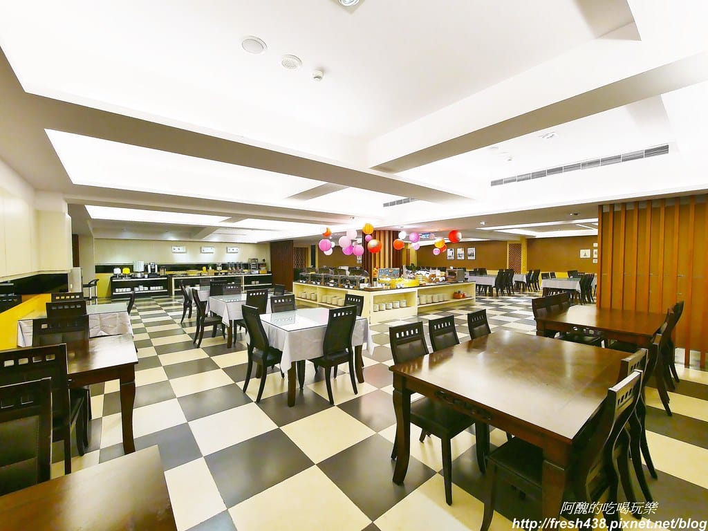 【嘉義親子飯店】冠閣大飯店,鄰近嘉義火車站,兒童遊戲區、親子房歡迎寶貝入住,另有專屬寵物房型哦! - 第70張圖 71