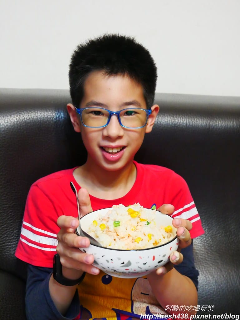 【電鍋食譜】鮭魚玉米炊飯,一鍵按下就搞定,營養豐富、作法超簡單。 - 第10張圖 P1960201