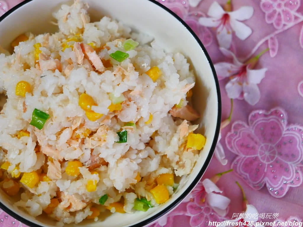 【電鍋食譜】鮭魚玉米炊飯,一鍵按下就搞定,營養豐富、作法超簡單。 - 第9張圖 P1960199