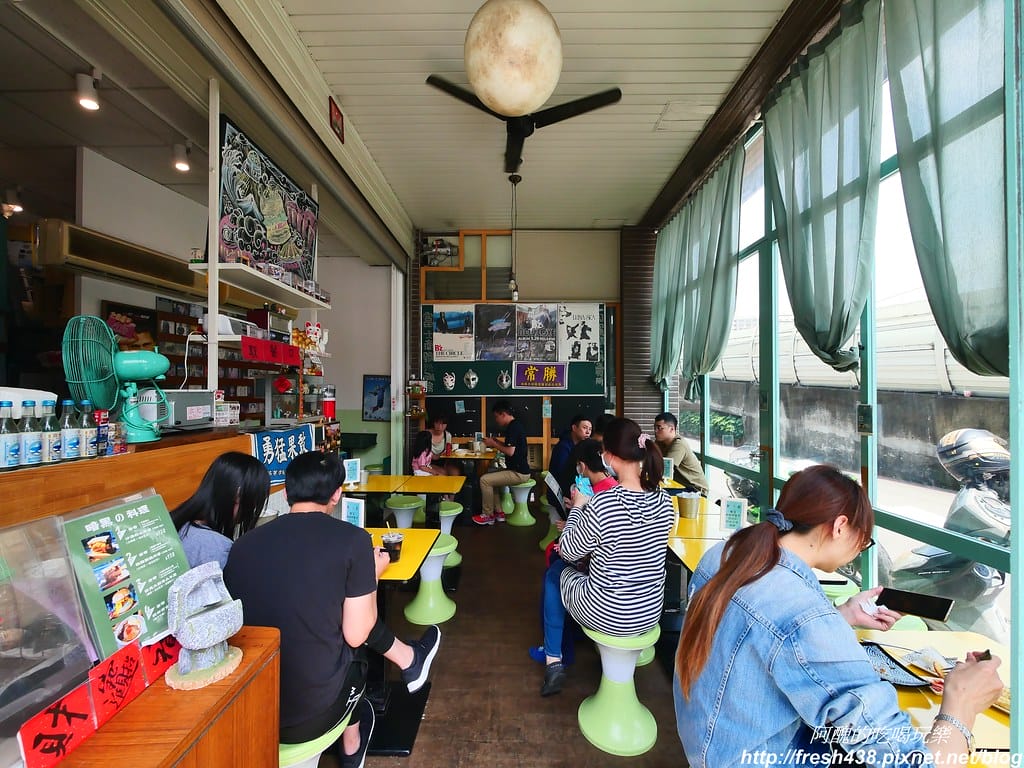 【新北美食】富士商號fuji元祖店,炒泡麵配太陽蛋,必吃三峽早午餐。 - 第10張圖 8