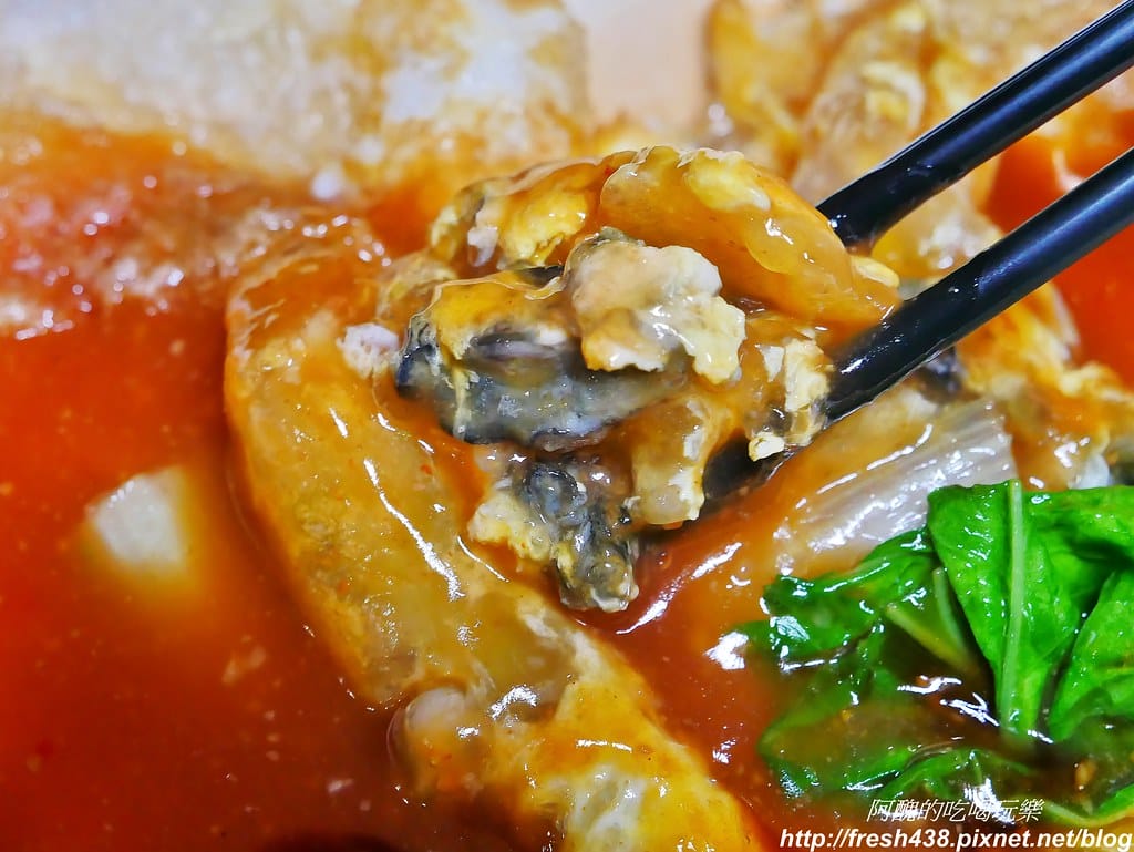 【花蓮美食】正品蚵仔煎,吹冷氣吃蚵仔煎,紅茶免費喝到飽。 - 第17張圖 16