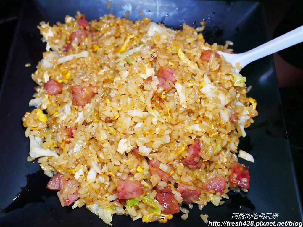 【花蓮美食】正品蚵仔煎,吹冷氣吃蚵仔煎,紅茶免費喝到飽。 - 第23張圖 19