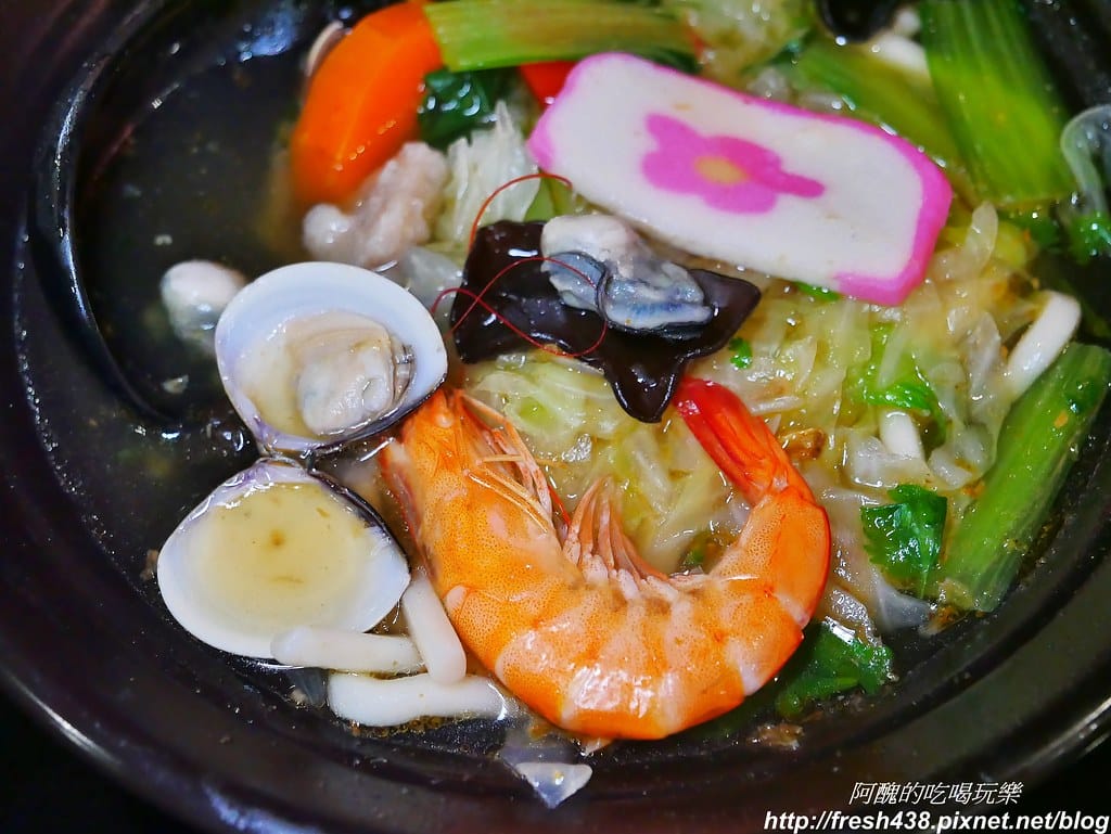 【花蓮美食】正品蚵仔煎,吹冷氣吃蚵仔煎,紅茶免費喝到飽。 - 第22張圖 17-6