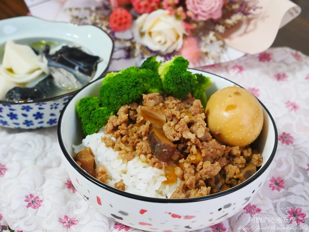洋蔥香菇肉燥飯,一鍋到底,不加糖,用洋蔥取代,更鮮美健康! - 第12張圖 P1980326