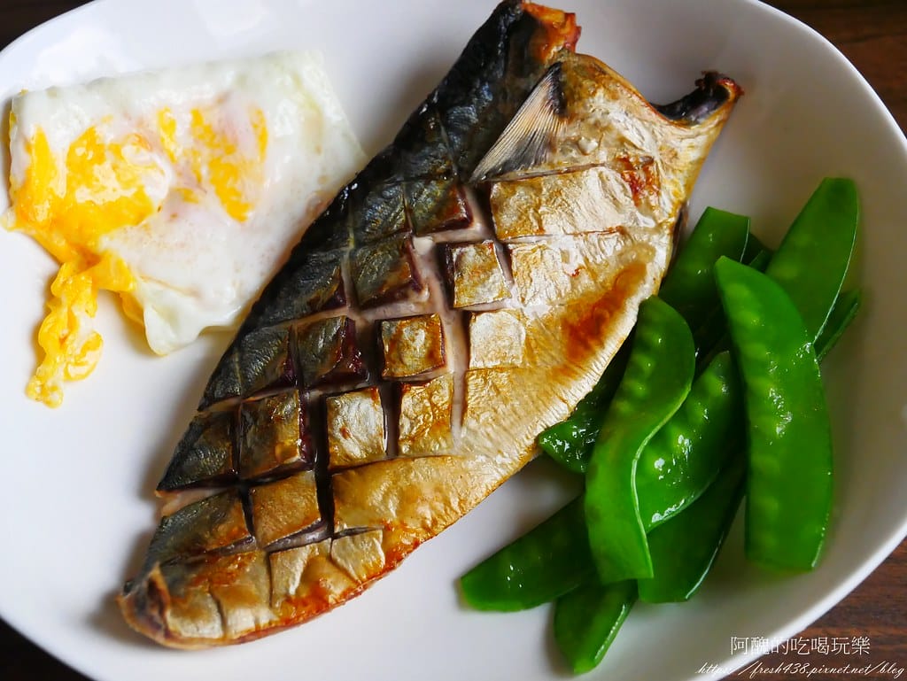 【氣炸鍋食譜】鹽烤鯖魚,無油料理,日式定食超簡單! - 第9張圖 P1980460
