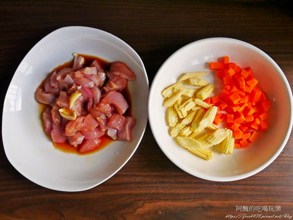 【電鍋食譜】雞胸肉炊飯,只要一招,雞胸肉超級多汁軟嫩、沒腥味! - 第2張圖 P1990132