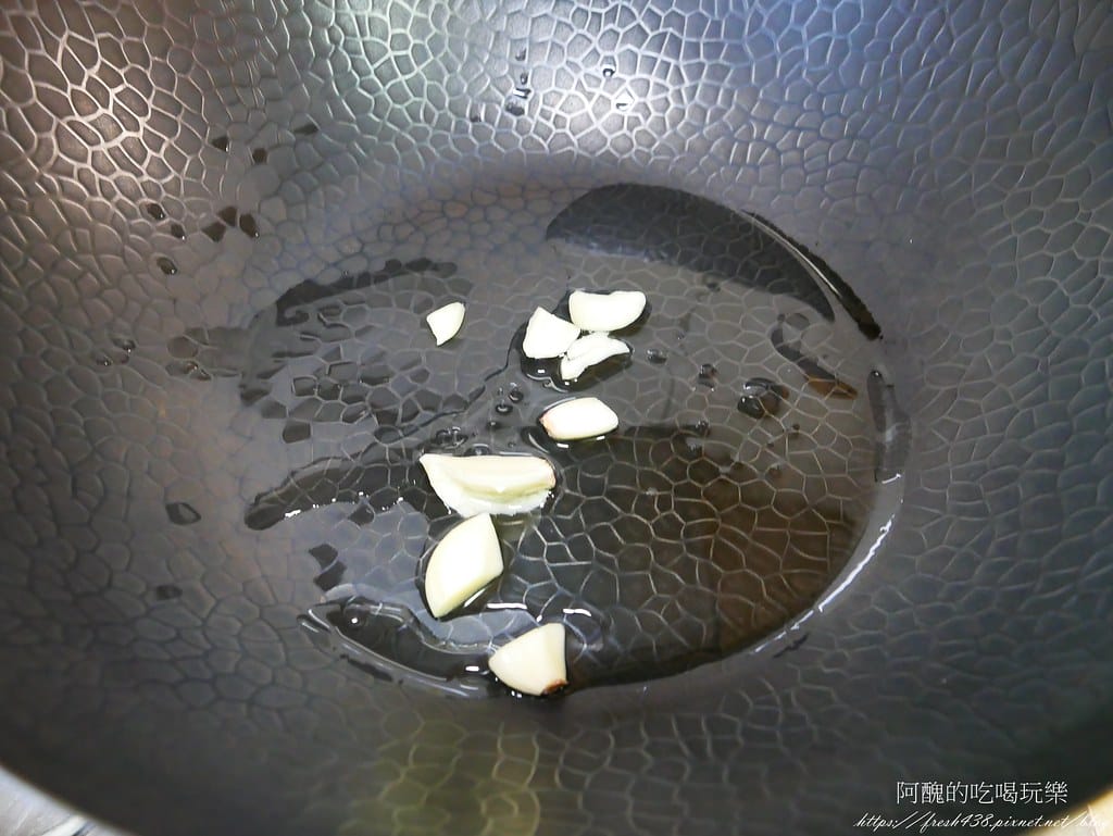 小黃瓜炒蝦仁,配色鮮豔、清爽可口。 - 第5張圖 P1990252