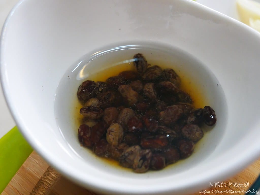 【素食料理】電鍋版豆豉苦瓜,無油煙煮法,甘甜香醇好下飯。 - 第5張圖 P1990182