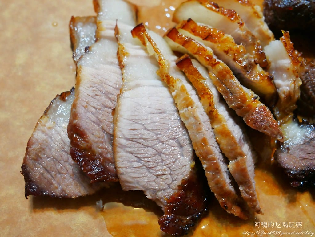 【氣炸鍋食譜】氣炸五花肉,4樣材料就完成,燒肉這樣做超簡單,太銷魂啦! - 第15張圖 P1990350