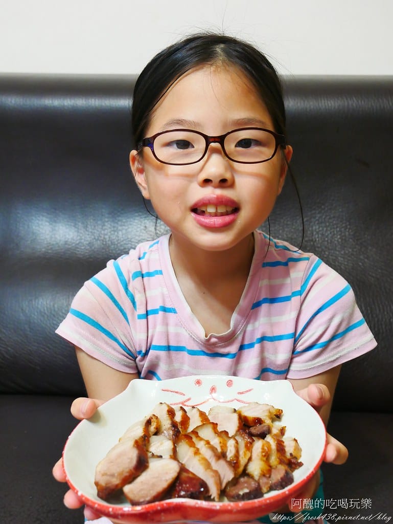 【氣炸鍋食譜】氣炸五花肉,4樣材料就完成,燒肉這樣做超簡單,太銷魂啦! - 第19張圖 P1990353