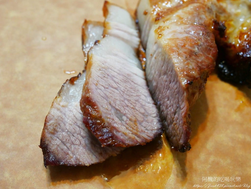 【氣炸鍋食譜】氣炸五花肉,4樣材料就完成,燒肉這樣做超簡單,太銷魂啦! - 第14張圖 P1990348