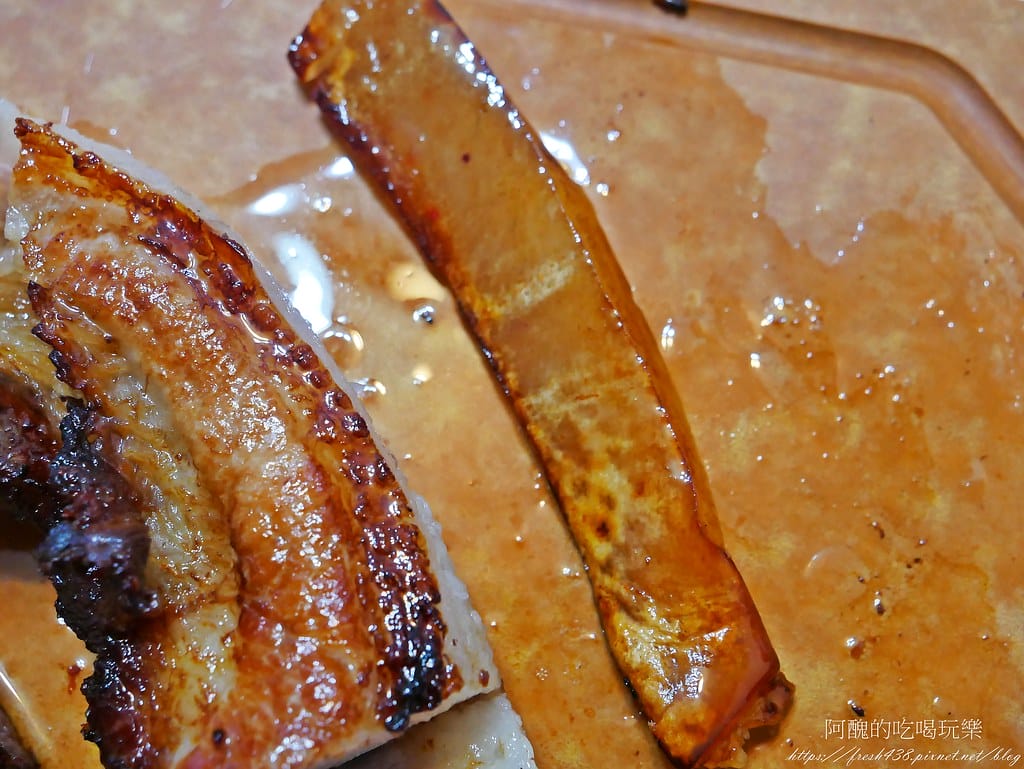 【氣炸鍋食譜】氣炸五花肉,4樣材料就完成,燒肉這樣做超簡單,太銷魂啦! - 第16張圖 P1990349