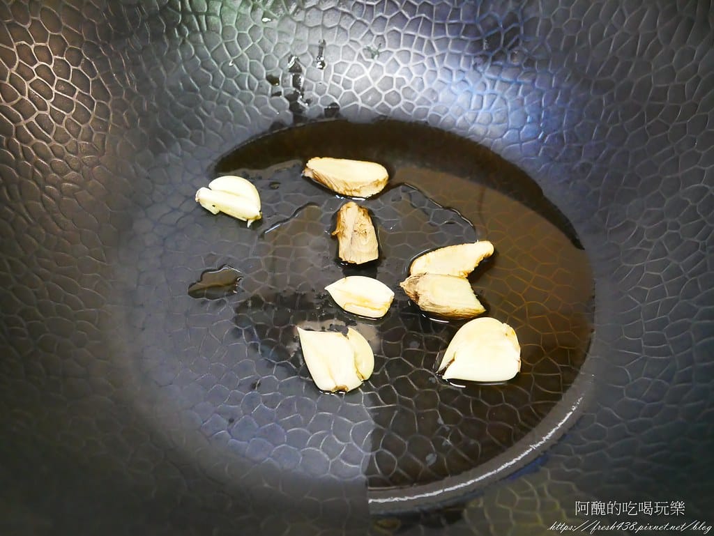 三杯中卷,鹹香下飯,好吃到連盤子都快吞下肚。 - 第3張圖 P1990472