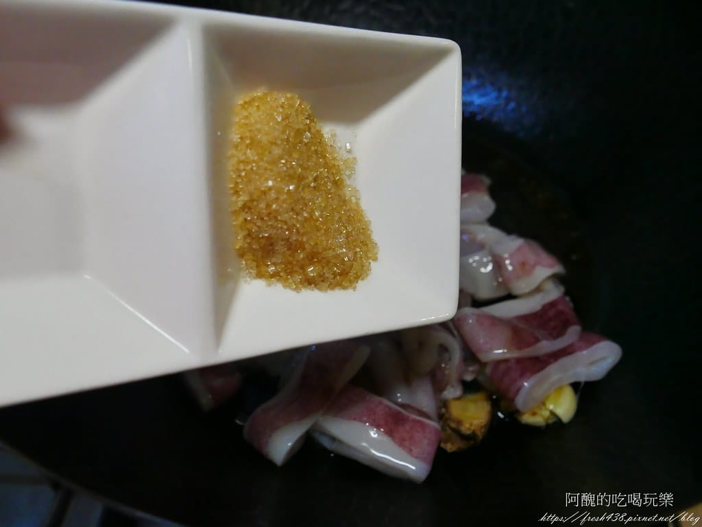三杯中卷,鹹香下飯,好吃到連盤子都快吞下肚。 - 第5張圖 P1990474