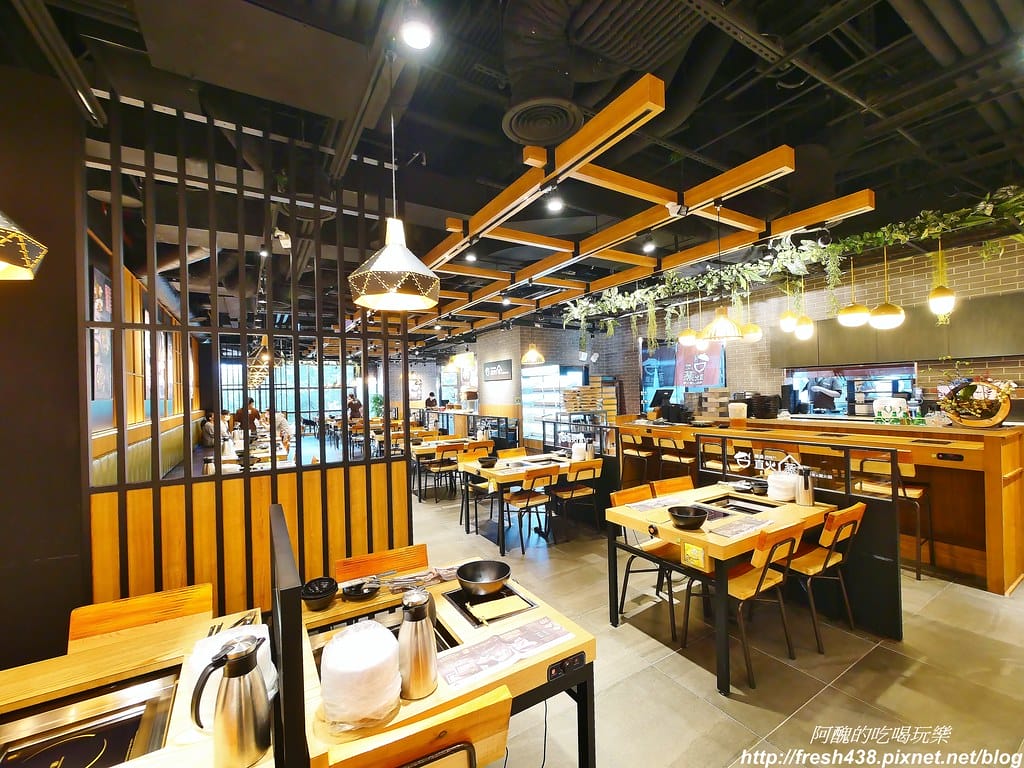 【捷運美食】韓國「直火蒸」扁柏蒸食x鐵火鍋-新店店,259元吃到飽餐廳,紙火鍋好特別,扁柏蒸食超清爽! - 第16張圖 8-1
