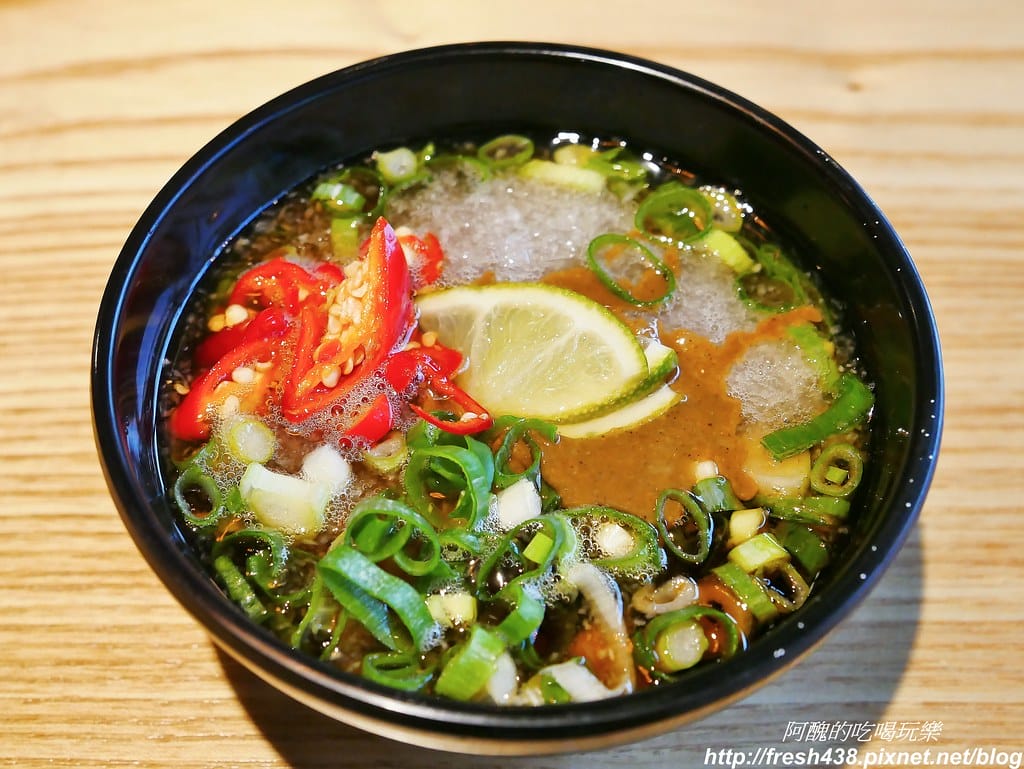 【捷運美食】韓國「直火蒸」扁柏蒸食x鐵火鍋-新店店,259元吃到飽餐廳,紙火鍋好特別,扁柏蒸食超清爽! - 第35張圖 26