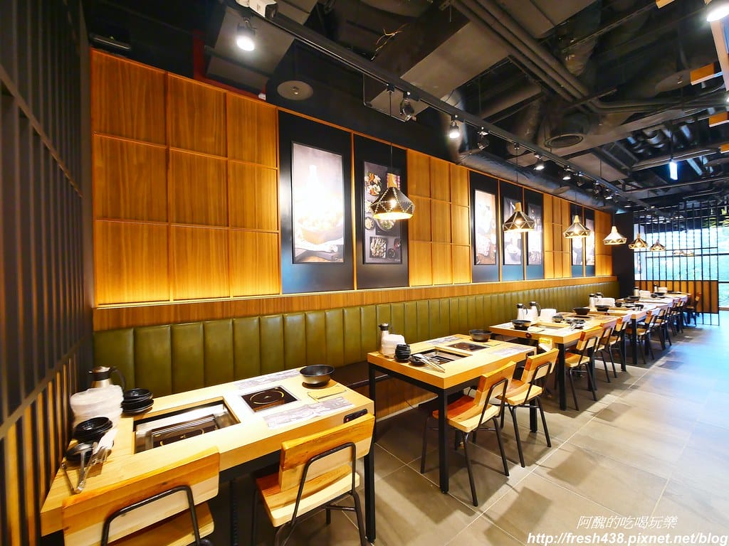 【捷運美食】韓國「直火蒸」扁柏蒸食x鐵火鍋-新店店,259元吃到飽餐廳,紙火鍋好特別,扁柏蒸食超清爽! - 第14張圖 6