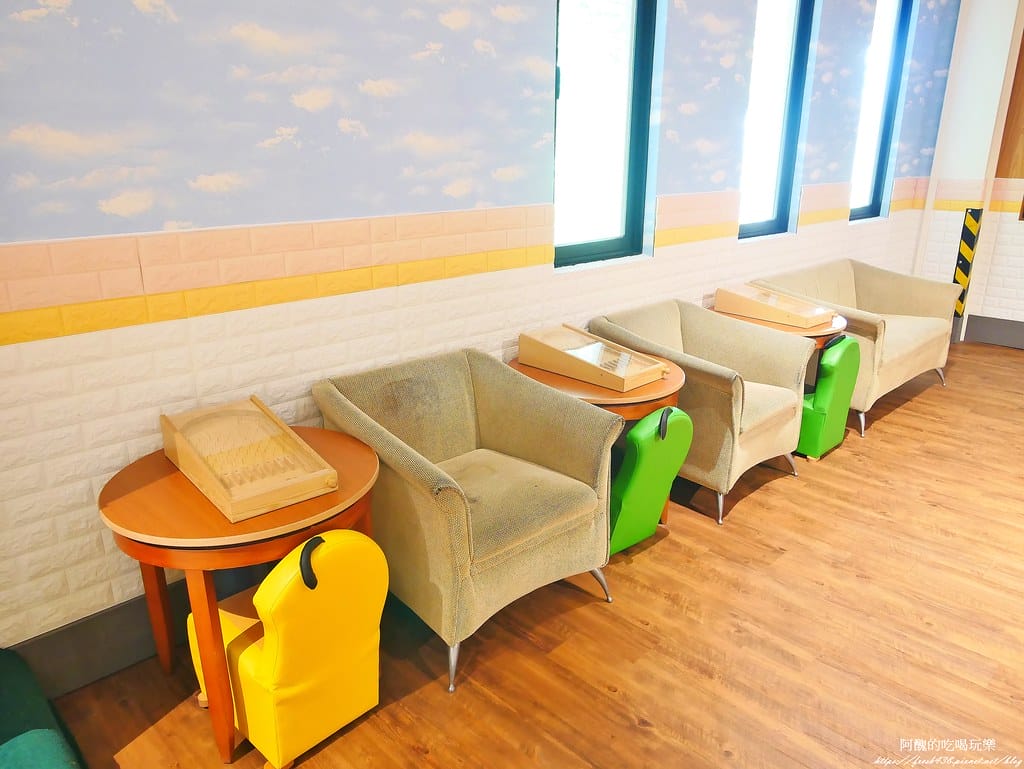 【宜蘭親子飯店】山多利大飯店,一泊三食好輕鬆,獨棟遊戲室超夢幻,附設泳池、戲水池、桑拿浴池、泡腳區。 - 第116張圖 75