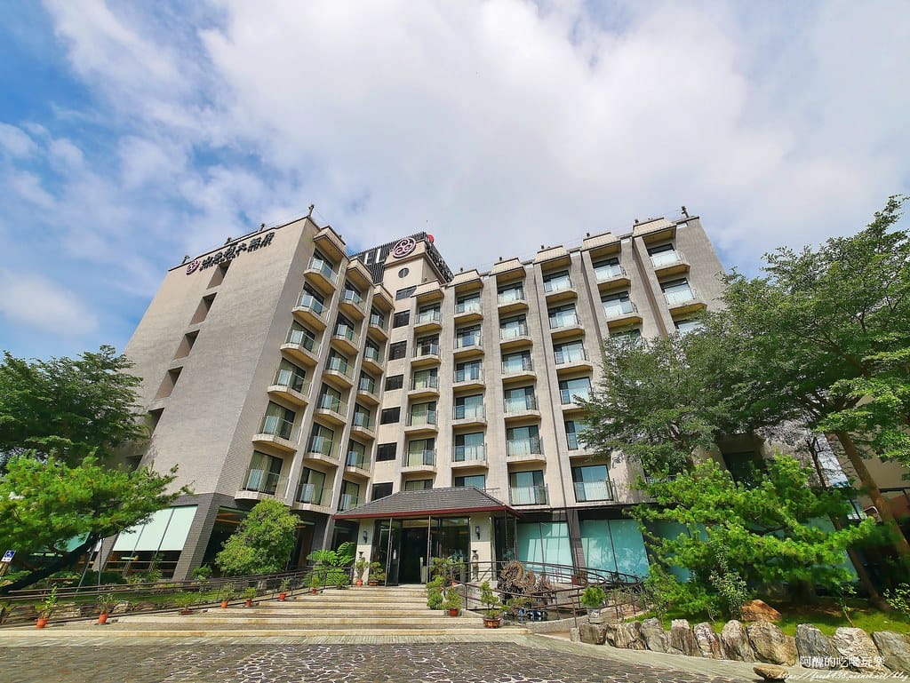 【宜蘭親子飯店】山多利大飯店,一泊三食好輕鬆,獨棟遊戲室超夢幻,附設泳池、戲水池、桑拿浴池、泡腳區。 - 第8張圖 4