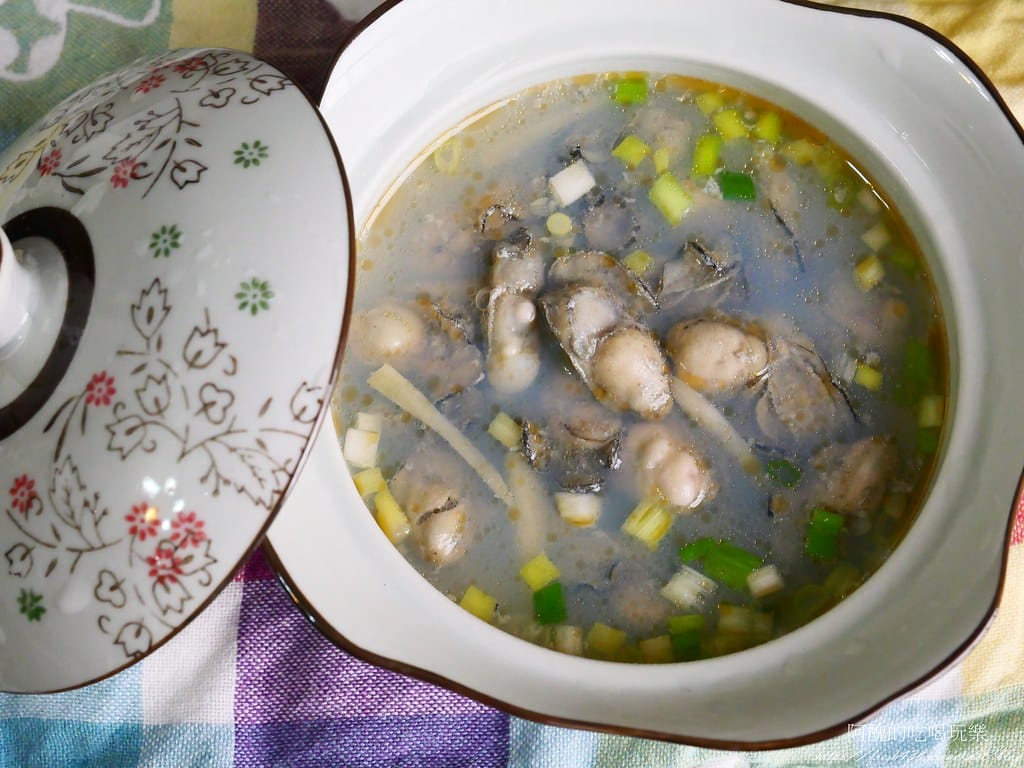 薑絲牡蠣湯,開學了!快吃牡蠣,超讚的腦力大補品。 - 第8張圖 P1039407