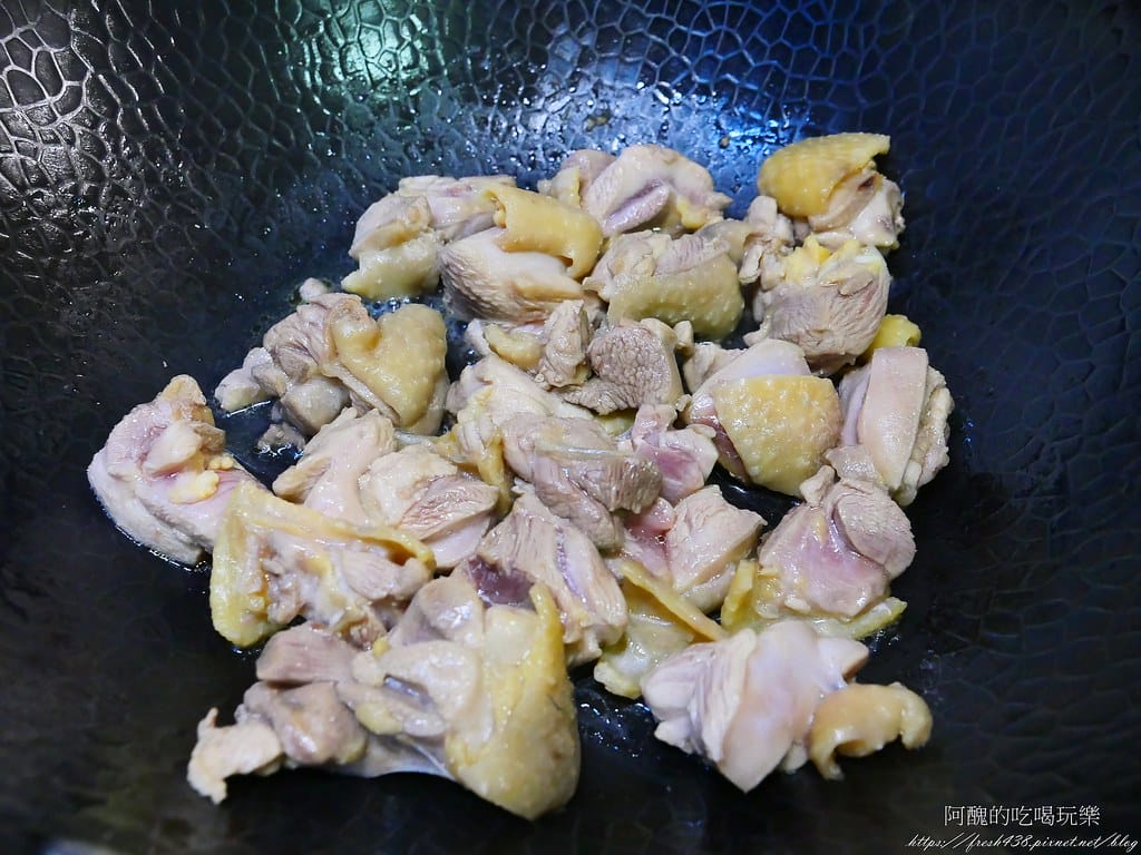 蔥爆雞腿,10分鐘上菜,鹹香下飯一級棒。 - 第4張圖 P1039518