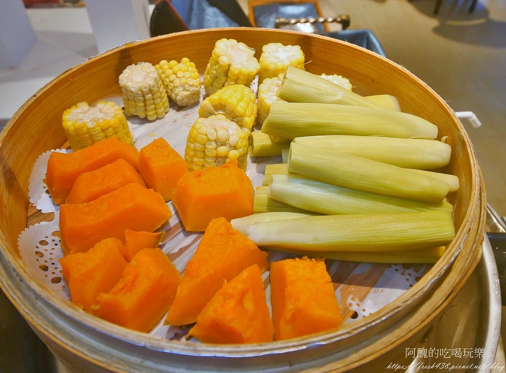 【宜蘭親子飯店】香格里拉冬山河渡假飯店,泡溫泉、兒童戲水、免費釣魚、看電影、吃宵夜,一應俱全的超讚飯店。 - 第124張圖 86-2