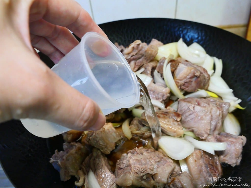 南瓜燉牛腩,濃厚秋天風味,保護心血管、預防癌症的好料理。 - 第11張圖 P1039976