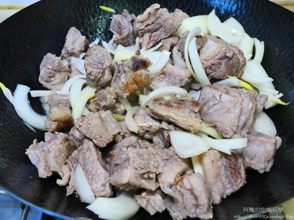南瓜燉牛腩,濃厚秋天風味,保護心血管、預防癌症的好料理。 - 第9張圖 P1039973