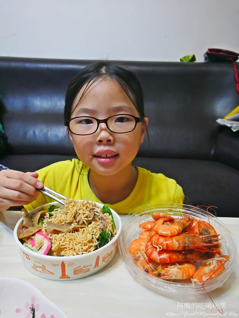 【士林美食】一馨一懿炒泡麵-社子店,原來炒泡麵可以那麼澎派,超乎您我的想像! - 第37張圖 27