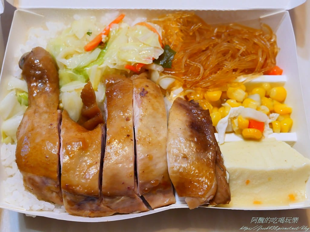 【樹林美食】新天地港式快餐,樹林美味燒臘,人氣排隊便當店。 - 第12張圖 P1039956