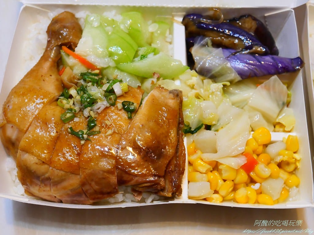 【樹林美食】新天地港式快餐,樹林美味燒臘,人氣排隊便當店。 - 第13張圖 P1039954