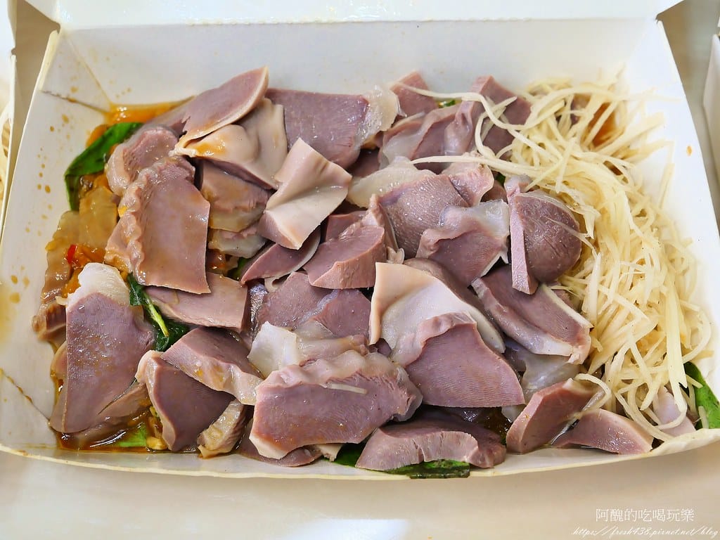 【樹林美食】和口味鵝肉,湯頭清爽,必吃鵝腱,我們家最愛的樹林小吃! - 第13張圖 12