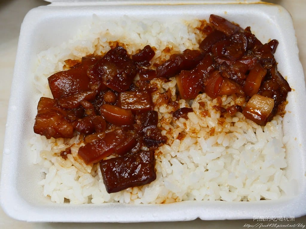 【樹林美食】和口味鵝肉,湯頭清爽,必吃鵝腱,我們家最愛的樹林小吃! - 第23張圖 P1040381