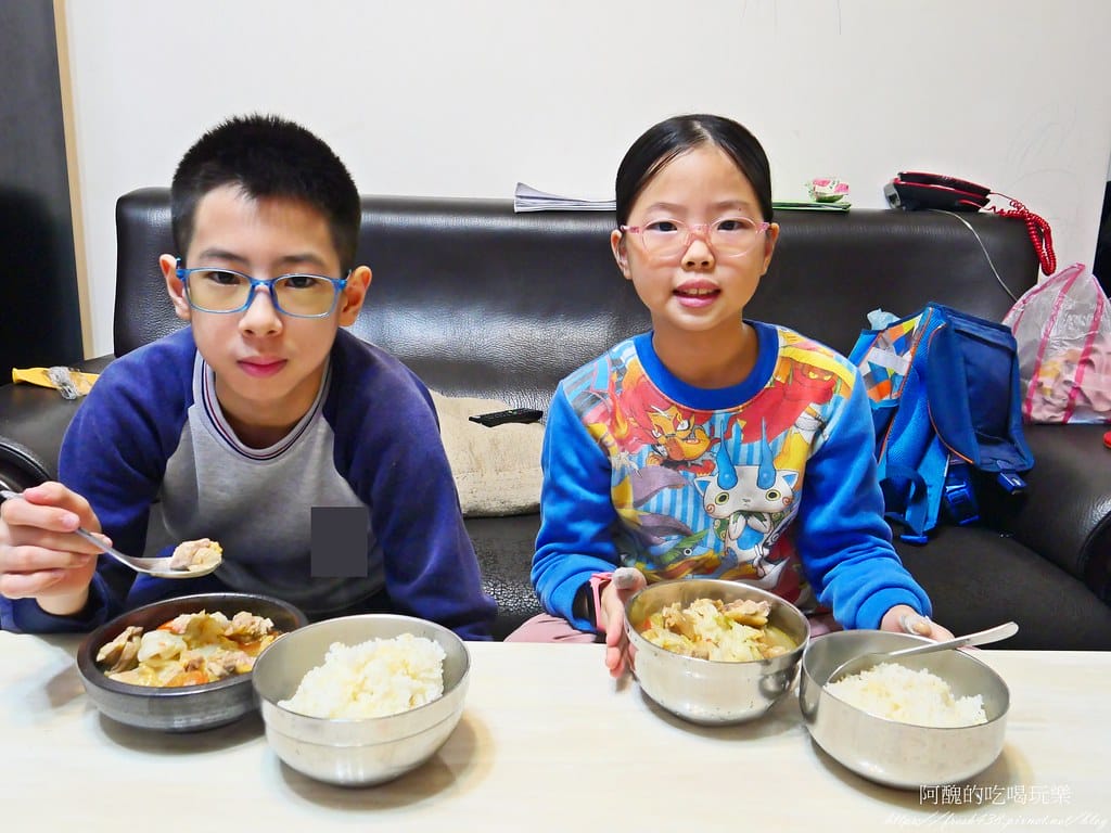 【電鍋食譜】無水番茄白菜雞肉鍋,不用任何廚藝,一根手指就能煮出營養又暖呼呼的湯品。 - 第13張圖 P1041059