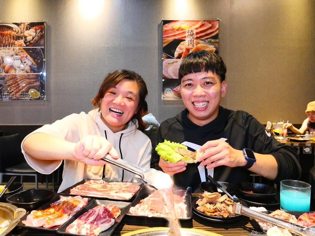 【新北美食】好客燒烤樹林秀泰店,海陸全餐888,火鍋、燒烤任您吃到飽,超享受! - 第49張圖 43