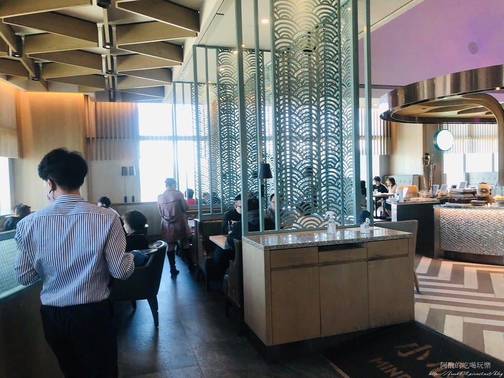 【台北美食】饗饗INPARADISE,台北市最難訂的吃到飽餐廳,101美景就在眼前。 - 第7張圖 01