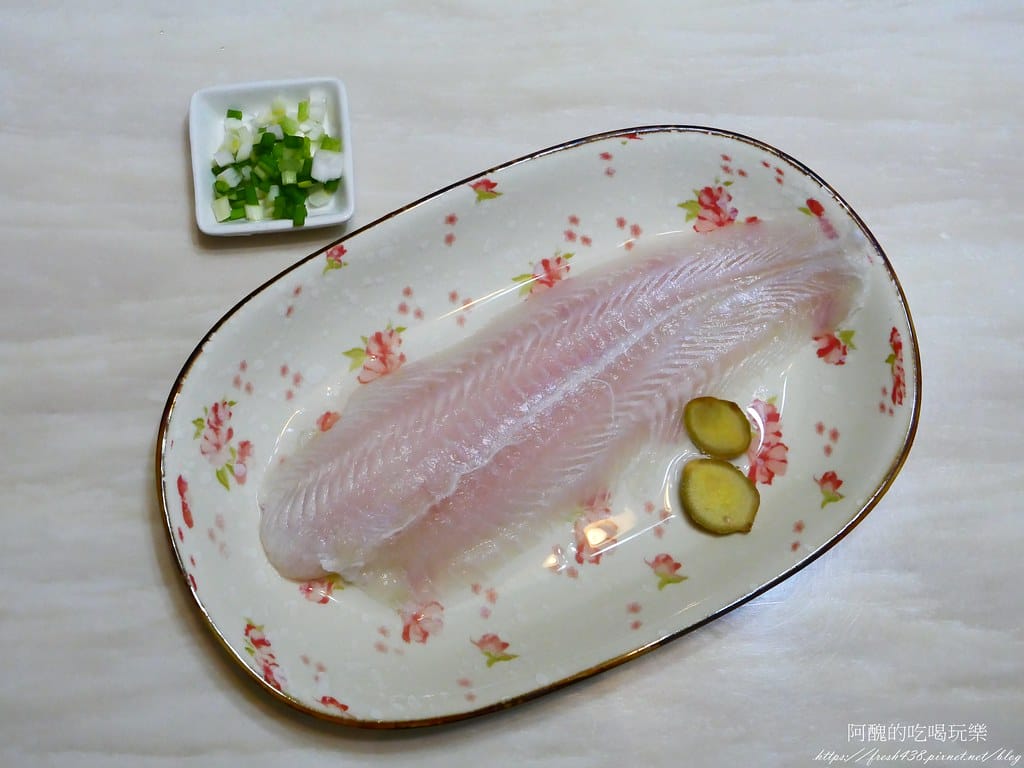 巴沙魚湯,無刺、肉質軟嫩,這樣煮真的很好喝。 - 第2張圖 P1041942