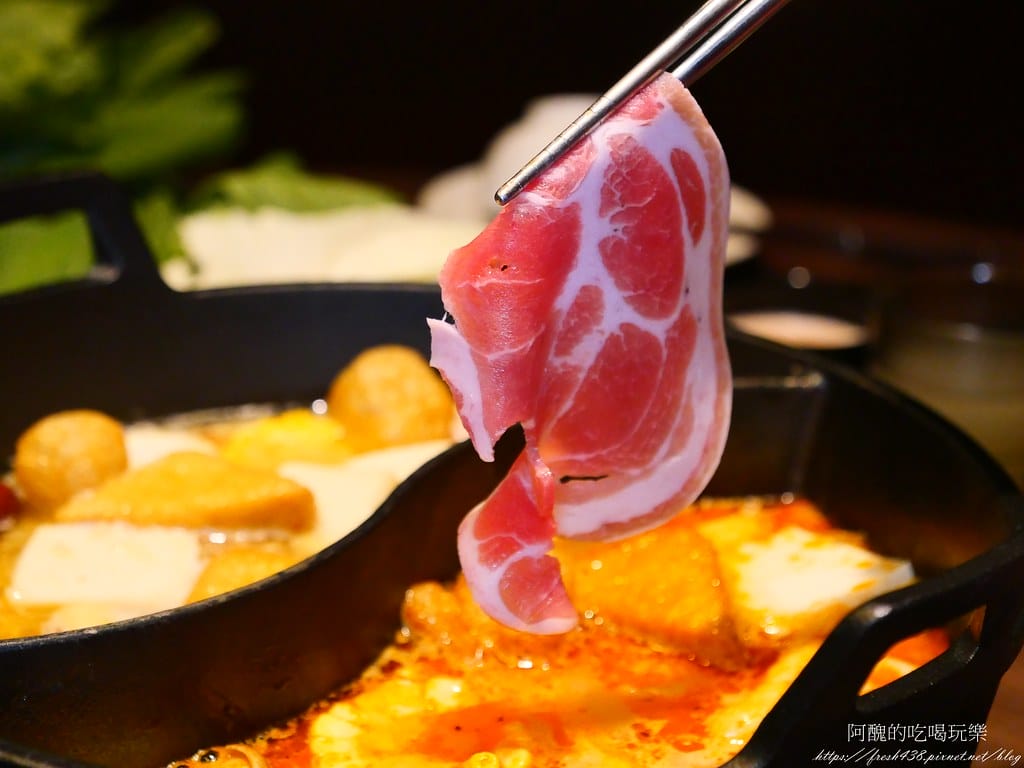 【蘆洲美食】肉多多火鍋-蘆洲集賢店,火鍋第一品牌「樂多多集團」旗下,最狂排隊名店,來蘆洲開店啦! - 第56張圖 51